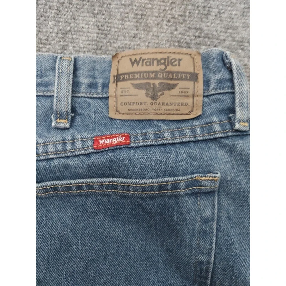 Wrangler Jeans Mens 38x36 Blue Cotton Straight Leg Work Wear Western Denim‎